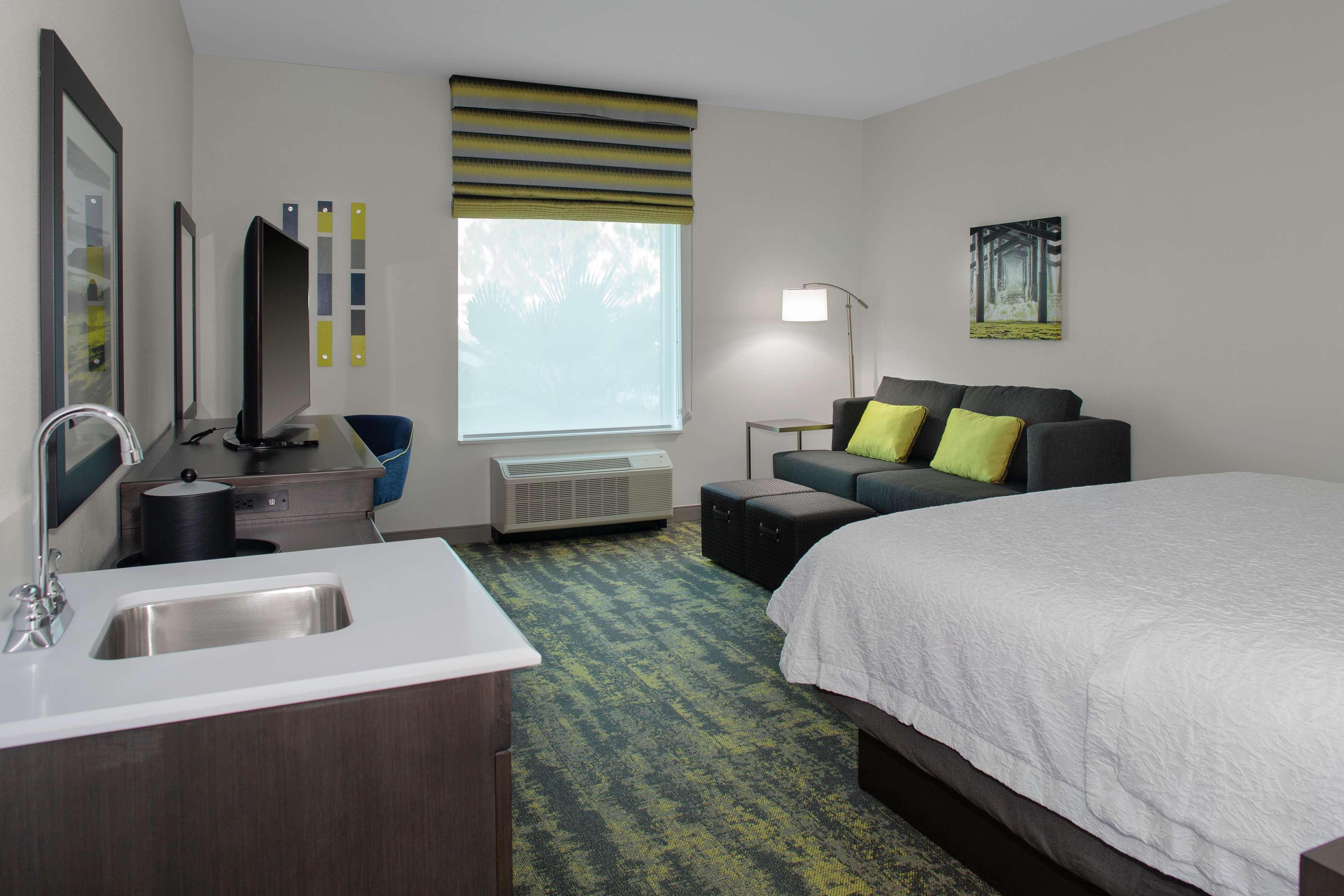 Hampton Inn & Suites Irvine/Orange County Airport Εξωτερικό φωτογραφία